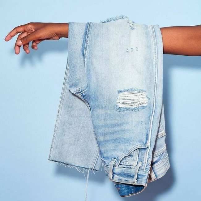 Fotofon odnotonnyj jarko-goluboj, fon dlja foto vinilovyj studijnyj